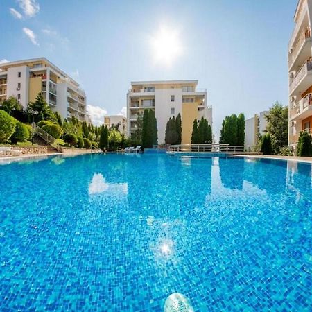 Fort Noks - Menada Apartments Sveti Vlas Exteriör bild