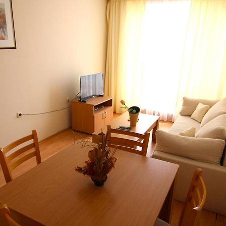 Fort Noks - Menada Apartments Sveti Vlas Exteriör bild