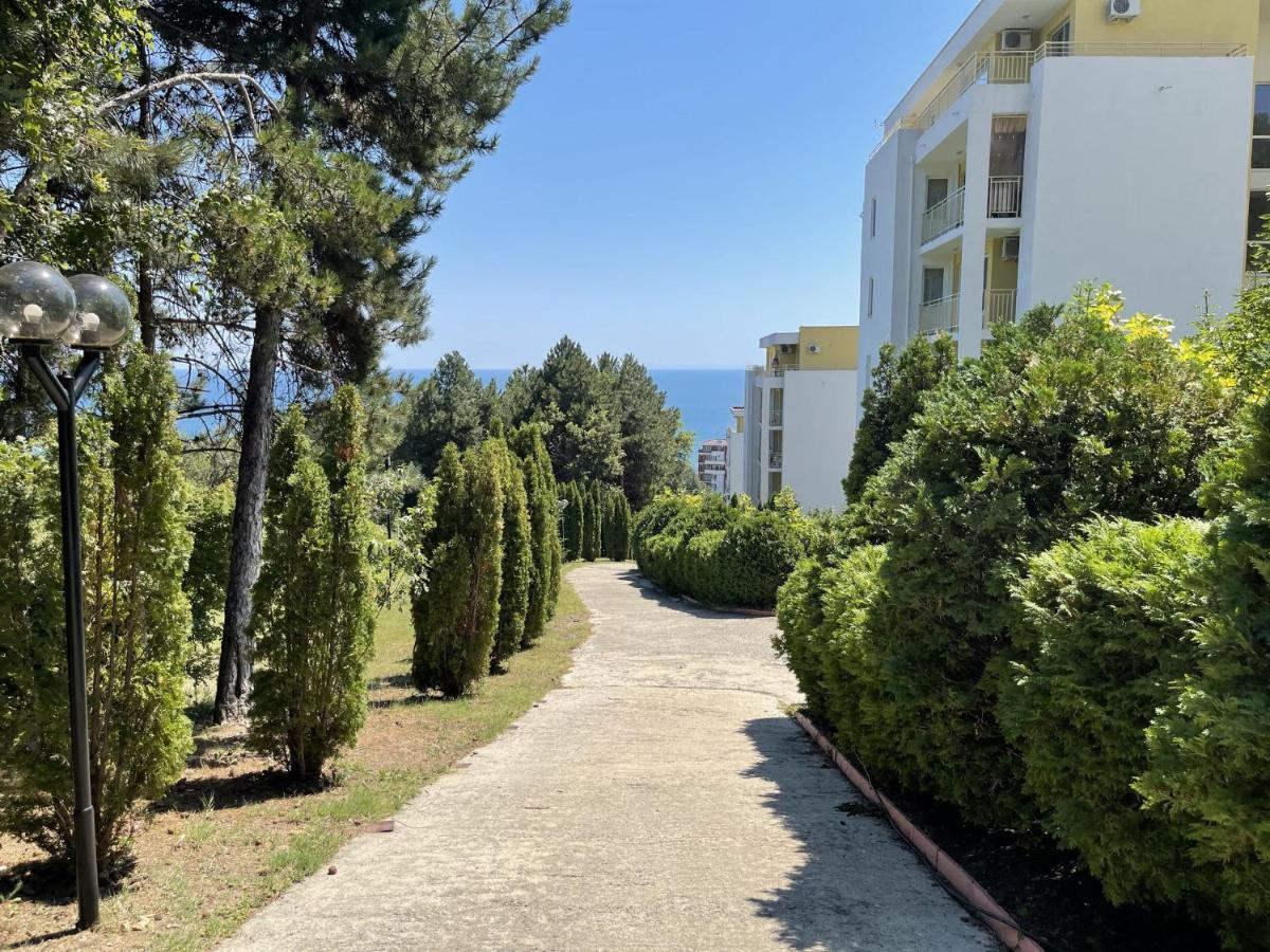 Fort Noks - Menada Apartments Sveti Vlas Exteriör bild