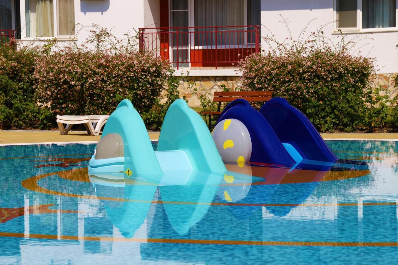 Fort Noks - Menada Apartments Sveti Vlas Exteriör bild
