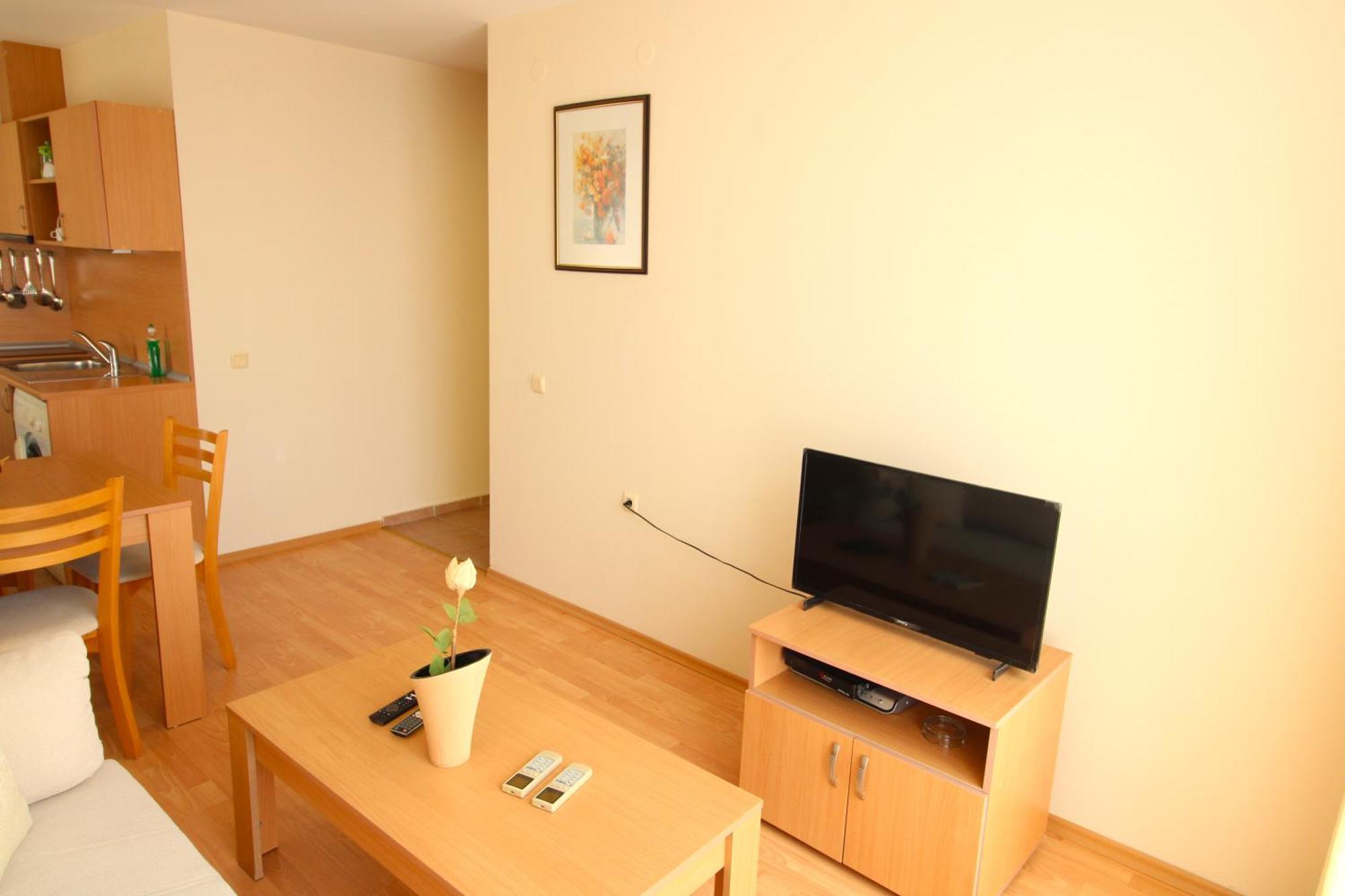 Fort Noks - Menada Apartments Sveti Vlas Exteriör bild