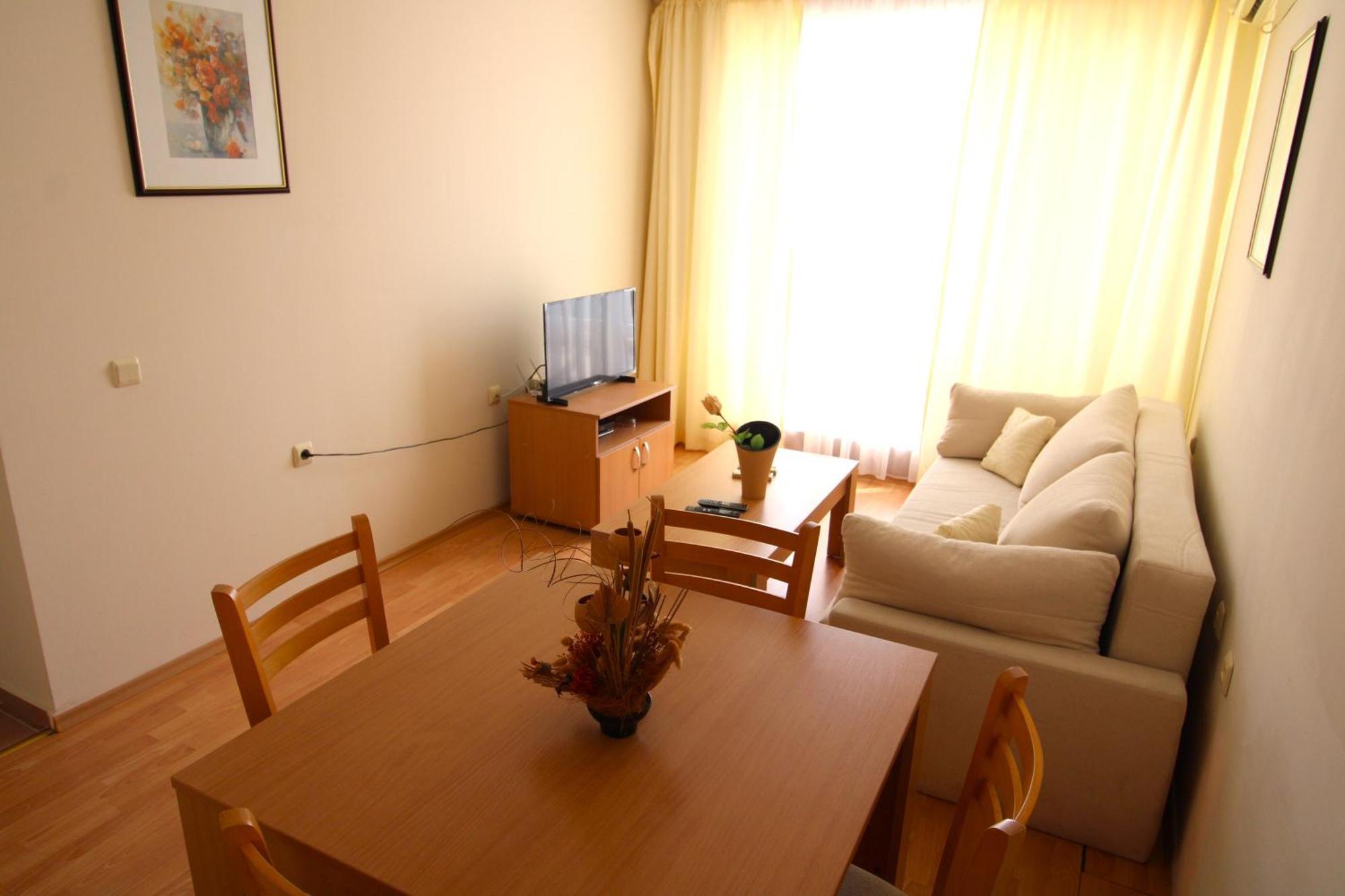 Fort Noks - Menada Apartments Sveti Vlas Exteriör bild