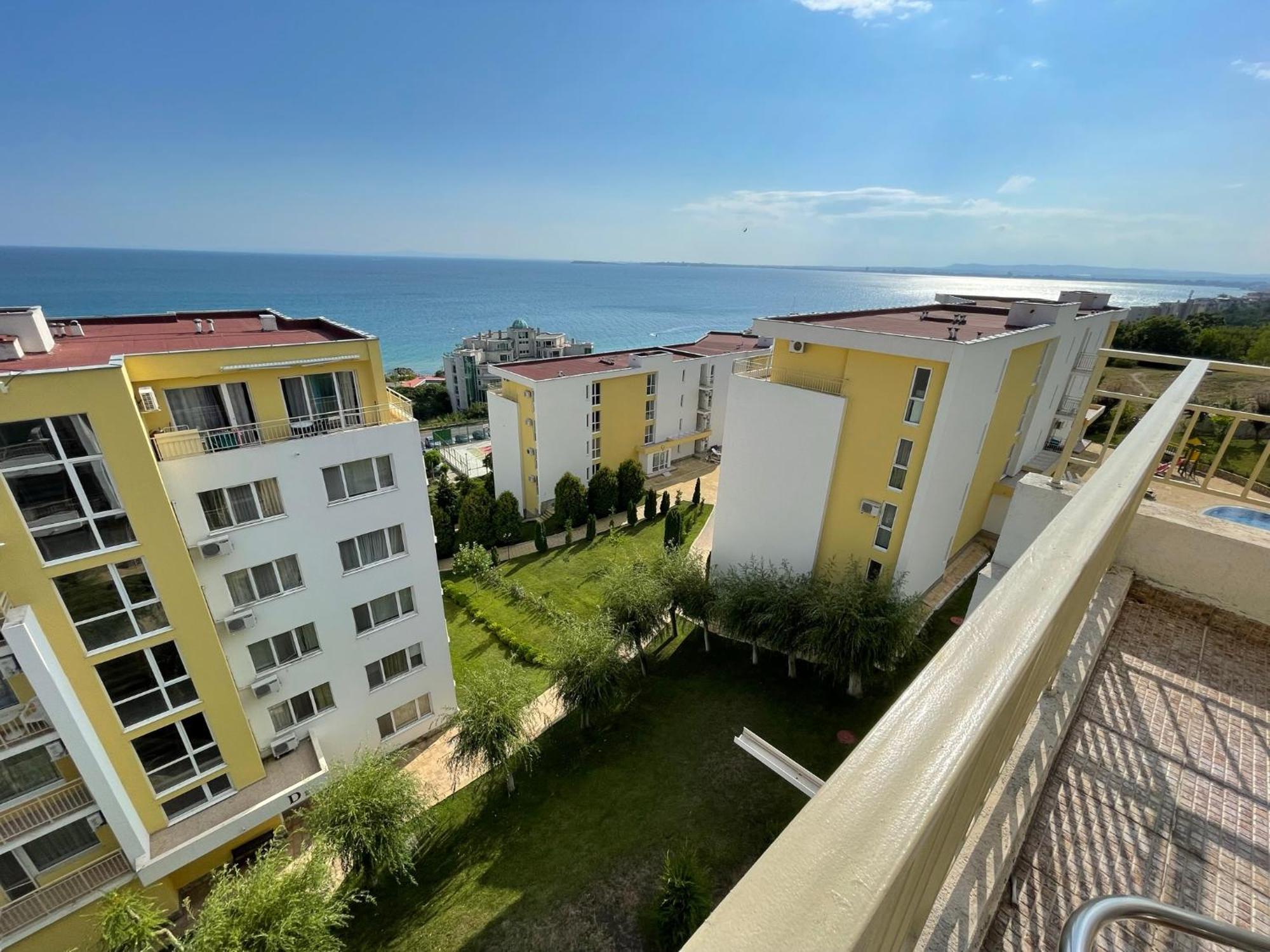 Fort Noks - Menada Apartments Sveti Vlas Rum bild